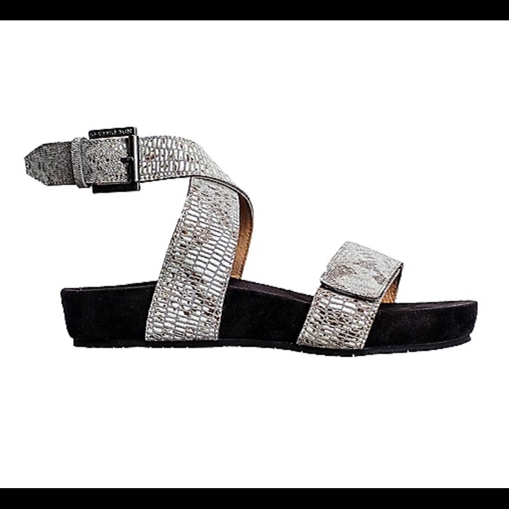 Revitalign  arch support leather strappy sandals in gray lizard print